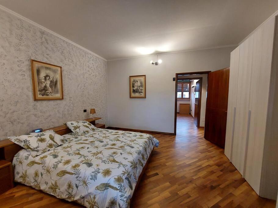 Apartament Lungarno 32 With Private Parking Florencja Zewnętrze zdjęcie