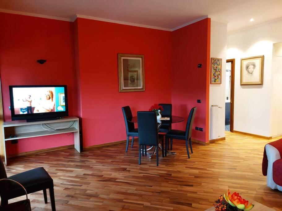 Apartament Lungarno 32 With Private Parking Florencja Zewnętrze zdjęcie